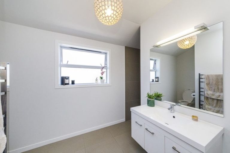 Photo of property in 4 Doncaster Court, Awapuni, Palmerston North, 4412