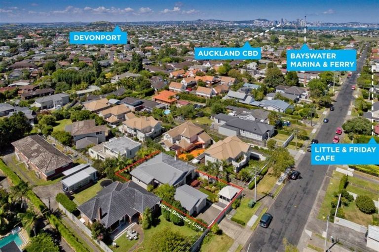 Photo of property in 20 Eversleigh Road, Belmont, Auckland, 0622