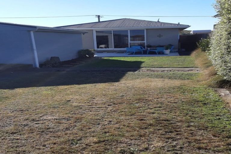 Photo of property in 2/521 Marine Parade, South New Brighton, Christchurch, 8062