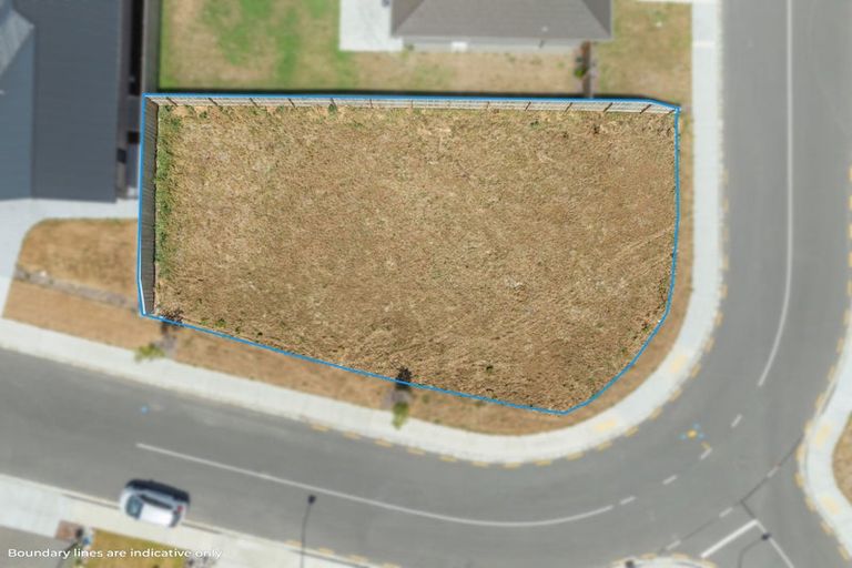 Photo of property in 44 Stackwood Avenue, Woodend, 7691