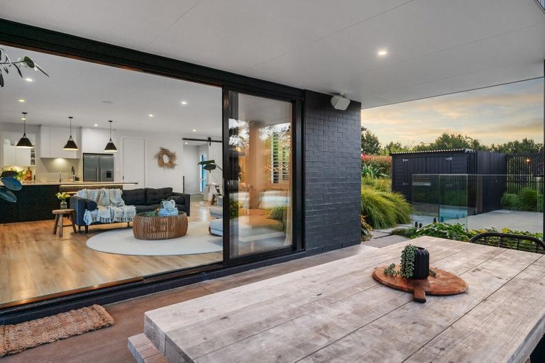 Photo of property in 92 Durey Road, Dairy Flat, Albany, 0792