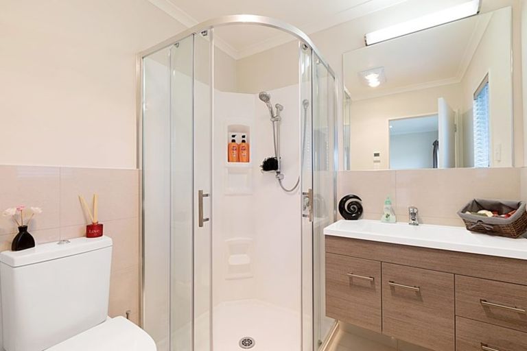 Photo of property in 2 Rupu Way, Favona, Auckland, 2024