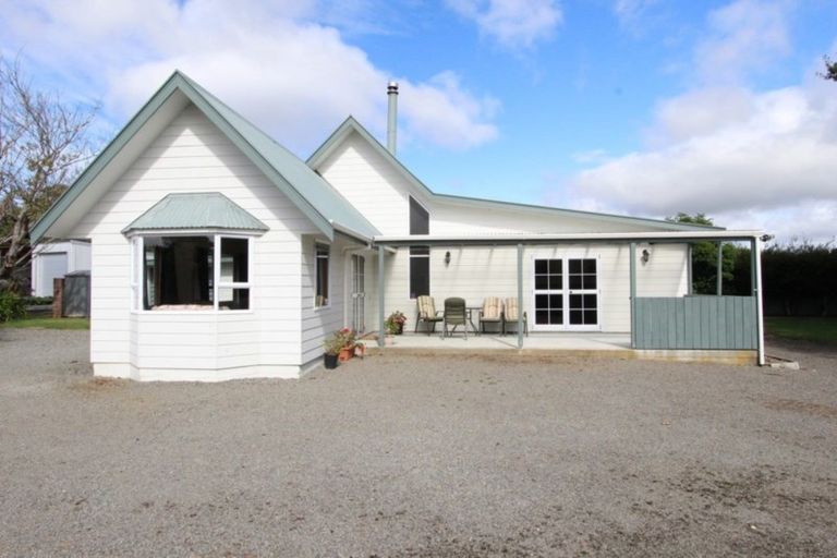 Photo of property in 20 Haswell Street, Eketahuna, 4900