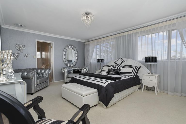 Photo of property in 91 Beatty Road, Pukekohe, 2120