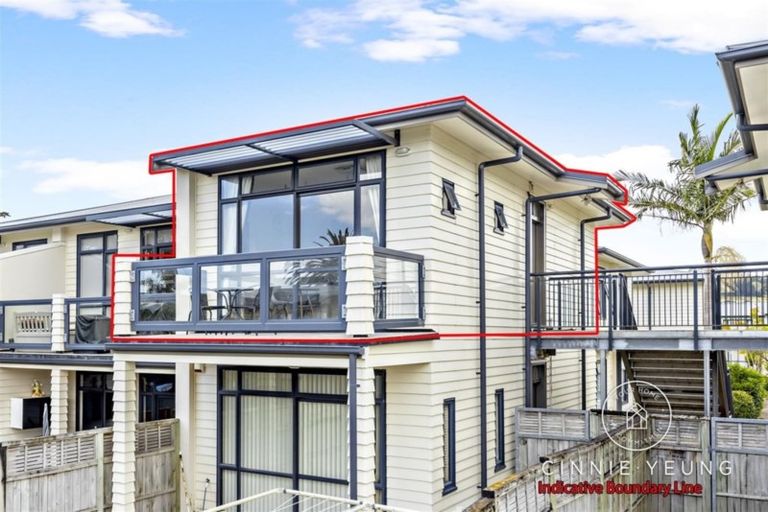 Photo of property in 125/2 Armoy Drive, East Tamaki, Auckland, 2016