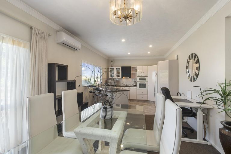 Photo of property in 91 Beatty Road, Pukekohe, 2120