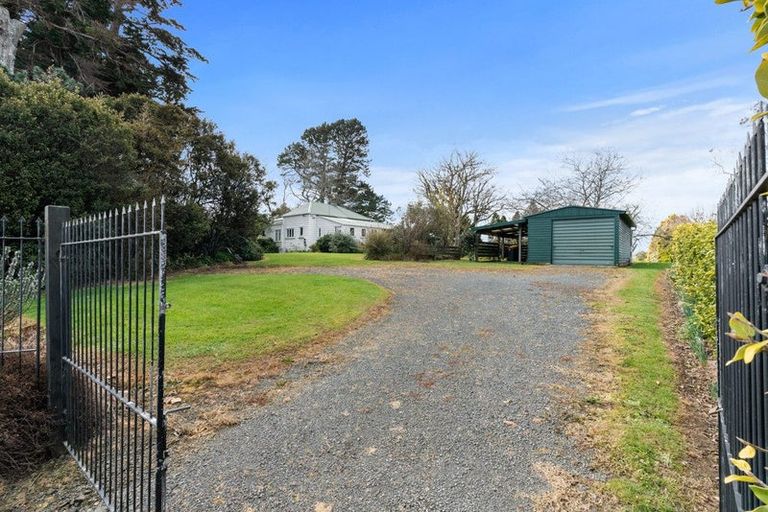 Photo of property in 250 Redoubt Road, Totara Park, Auckland, 2019