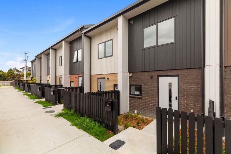 Photo of property in 11 Selo Street, Glen Eden, Auckland, 0602