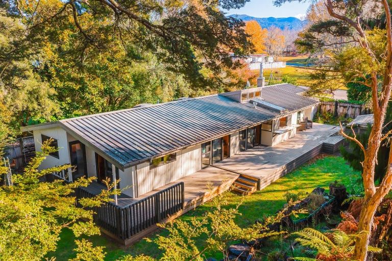 Photo of property in 23 Taupahi Road, Turangi, 3334