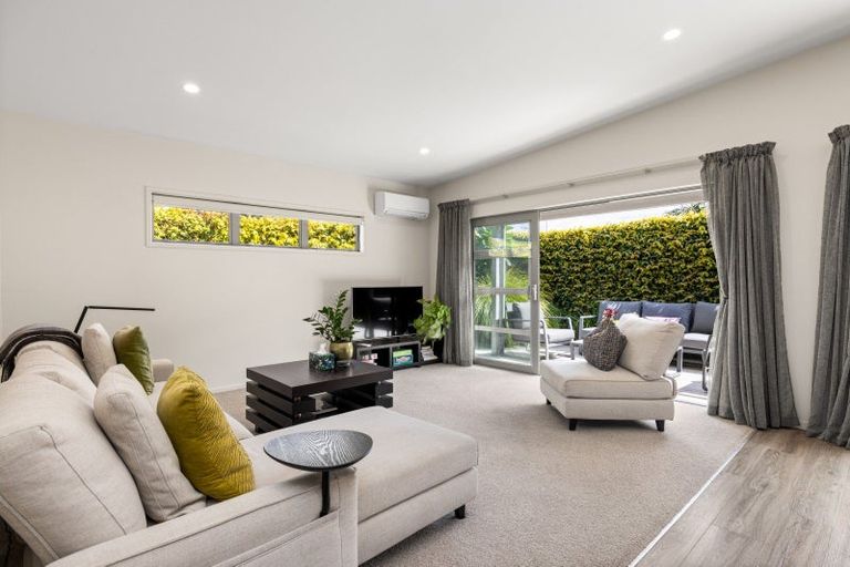 Photo of property in 292a Oceanbeach Road, Mount Maunganui, 3116