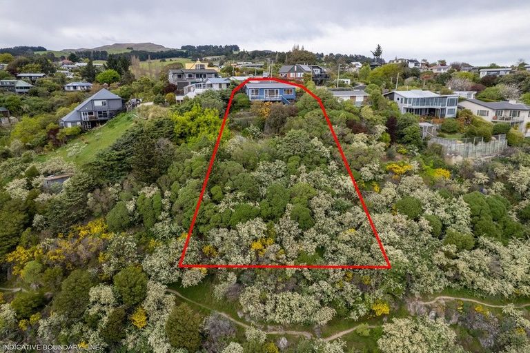 Photo of property in 11 Ranui Crescent, Diamond Harbour, 8971