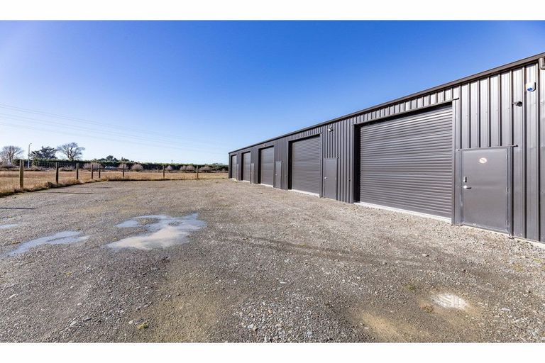 Photo of property in 1 Fernside Road, Flaxton, Rangiora, 7691