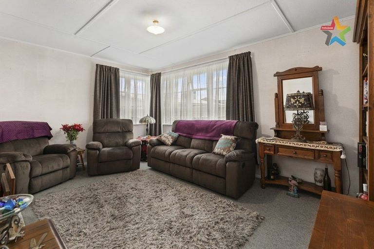 Photo of property in 3 Butler Street, Naenae, Lower Hutt, 5011