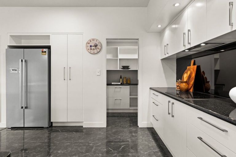 Photo of property in 14 Arbuckle Road, Frimley, Hastings, 4120