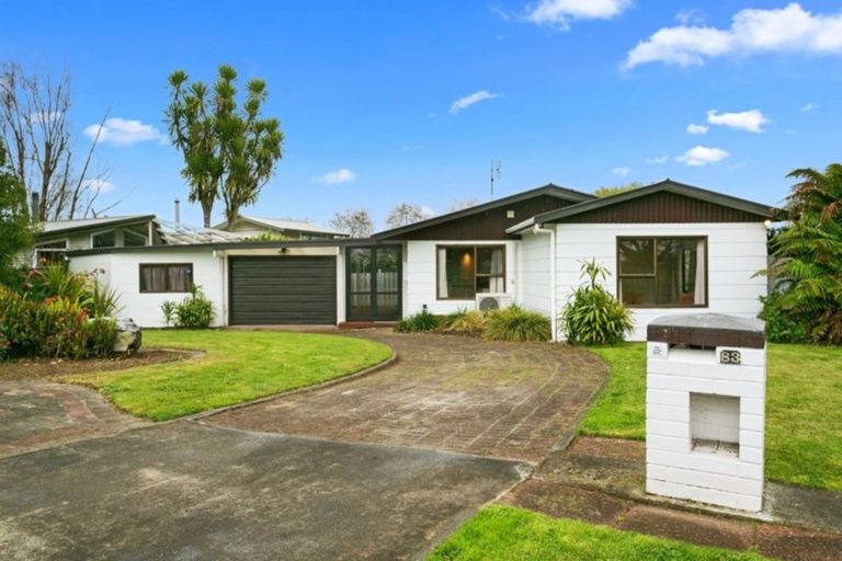 Photo of property in 83 Carlyle Street, Leamington, Cambridge, 3432