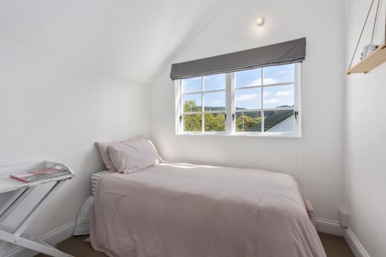 Photo of property in 6 Tawai Street, Trentham, Upper Hutt, 5018