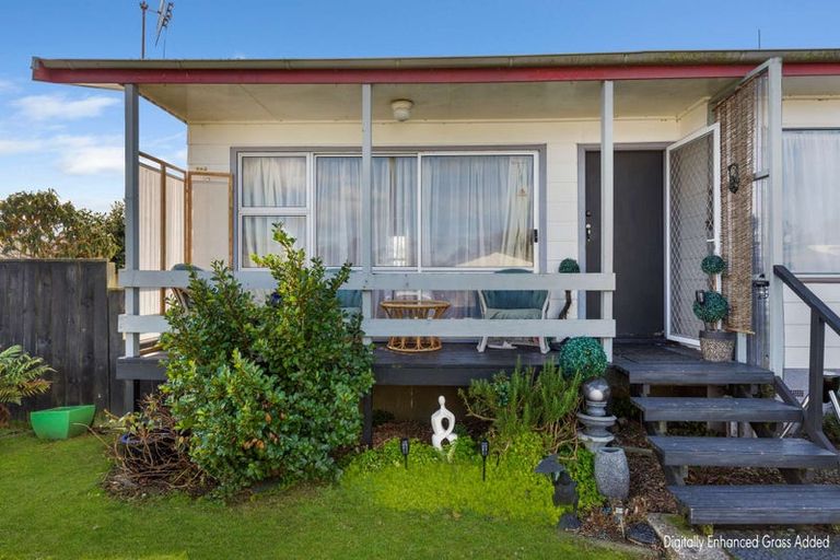 Photo of property in 19a Pohutukawa Drive, Owhata, Rotorua, 3010