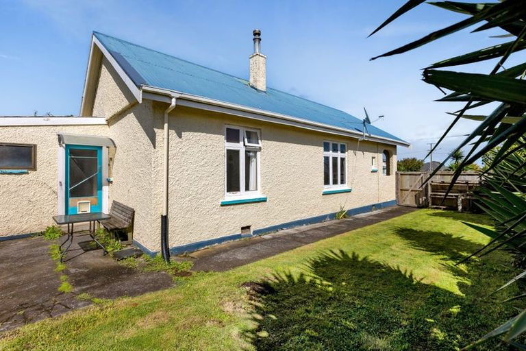 Photo of property in 46 Waihi Road, Hawera, 4610
