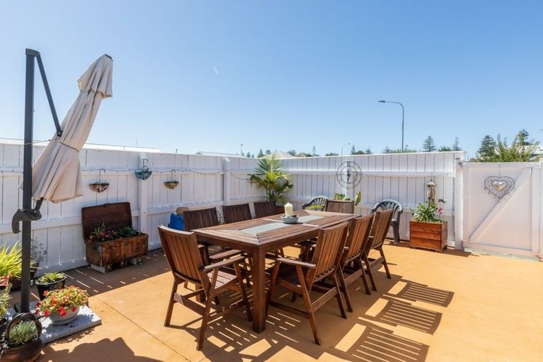 Photo of property in 8 Todd Street, Napier South, Napier, 4110