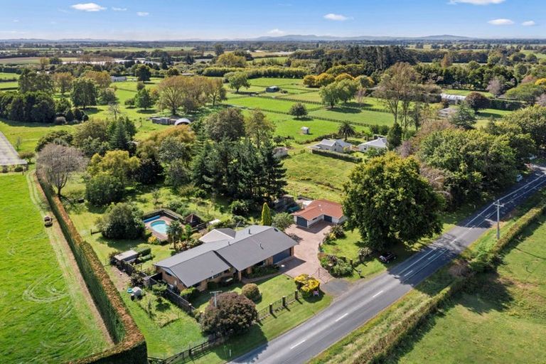 Photo of property in 243 Woodside Road, Matangi, Hamilton, 3284