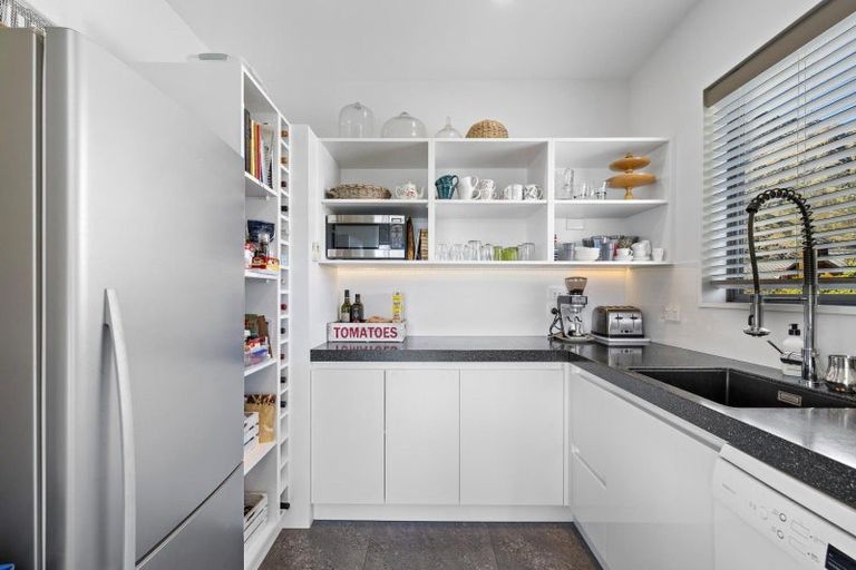 Photo of property in 17 Ellesmere Avenue, Jacks Point, Queenstown, 9371