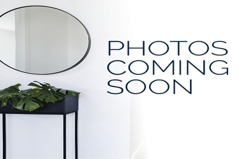 Photo of property in 18 Vanderbilt Place, Halswell, Christchurch, 8025