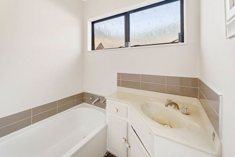 Photo of property in 14 Harcourt Place, Wakefield, 7025