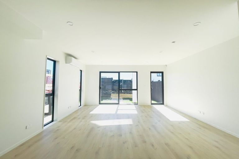 Photo of property in 121 Bremner Road, Karaka, Papakura, 2113