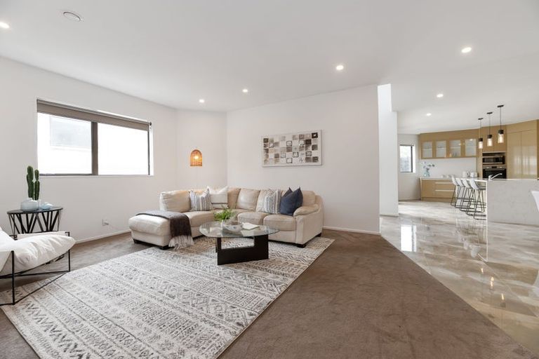 Photo of property in 74b Stamford Park Road, Mount Roskill, Auckland, 1041