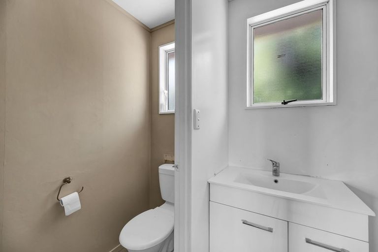 Photo of property in 11 Te Rangi Hiroa Place, Urenui, 4375