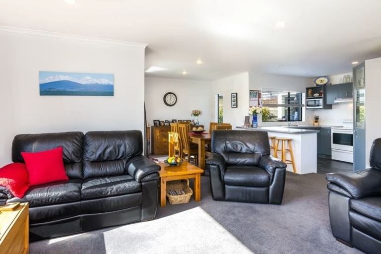 Photo of property in 2/18 Lakewood Drive, Nukuhau, Taupo, 3330