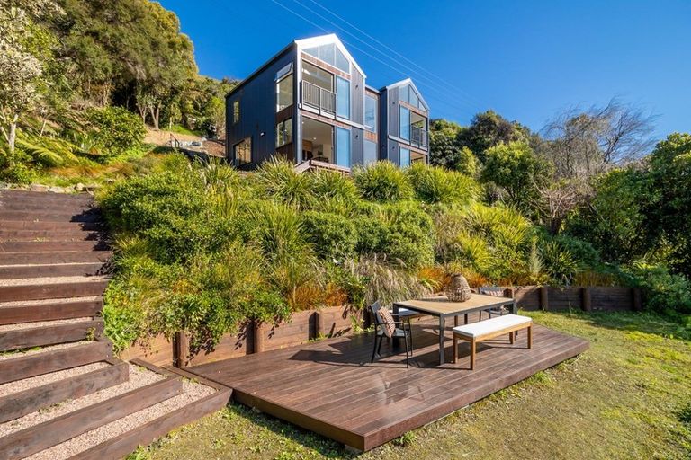 Photo of property in 676 Cable Bay Road, Cable Bay, Nelson, 7071