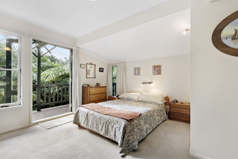 Photo of property in 11 Waikowhai Street, Ngaio, Wellington, 6035