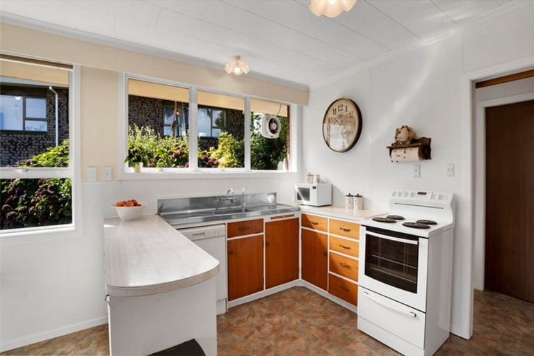 Photo of property in 152 Rata Street, Inglewood, 4330