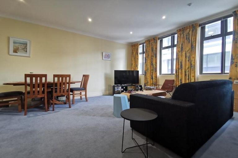 Photo of property in Kelvin House, 5h/16 The Terrace, Wellington Central, Wellington, 6011