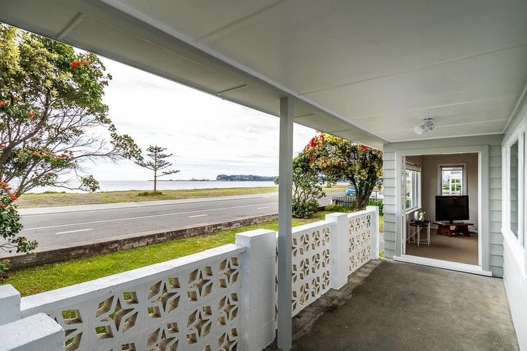 Photo of property in 97 The Esplanade, Westshore, Napier, 4110