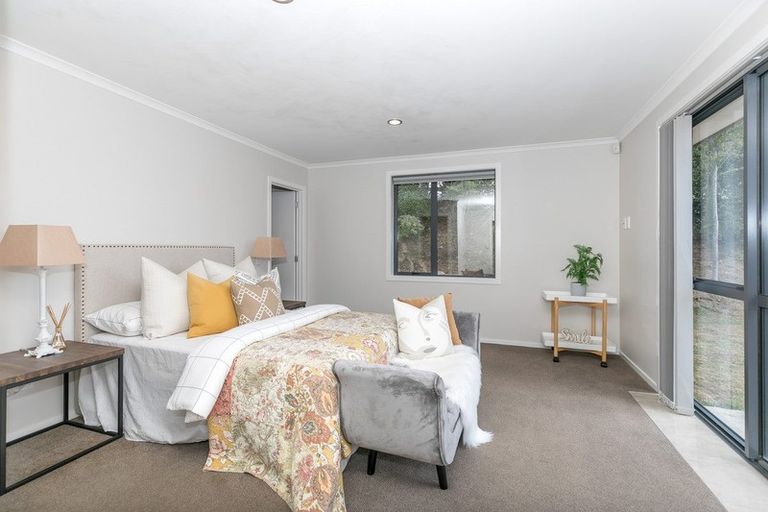 Photo of property in 18 Patatee Terrace, Baverstock, Hamilton, 3200