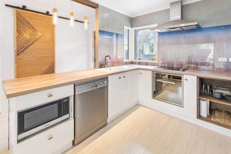 Photo of property in 5a Wingrove Road, Owhata, Rotorua, 3010