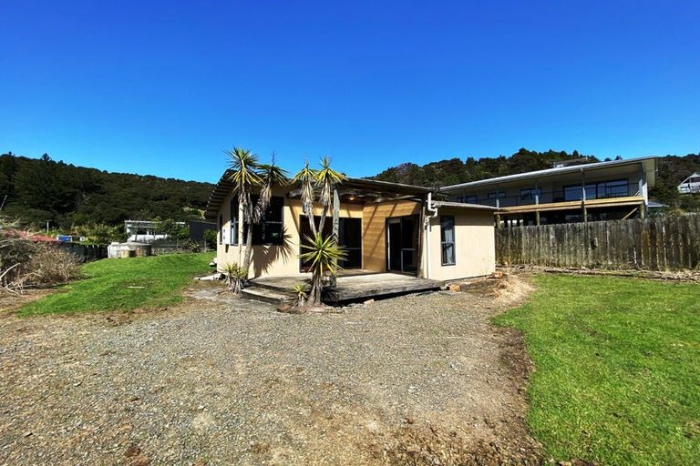 Photo of property in 54 Opahi Bay Road, Mahurangi West, Warkworth, 0983