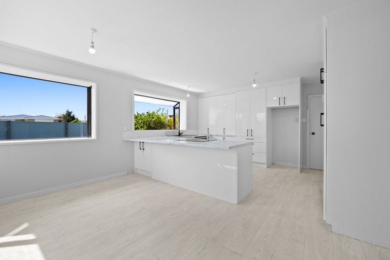 Photo of property in 28 Graham Street, Tinwald, Ashburton, 7700