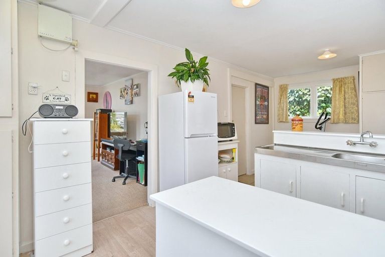 Photo of property in 7 Pikes Track, Kainga, Christchurch, 8083