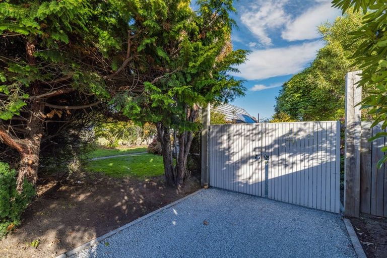 Photo of property in 385 Yaldhurst Road, Russley, Christchurch, 8042