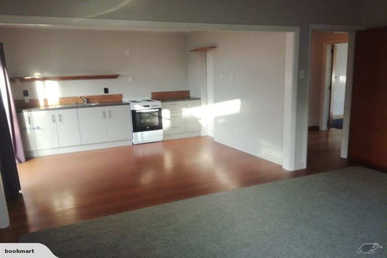 Photo of property in 918 Avonside Drive, Avondale, Christchurch, 8061