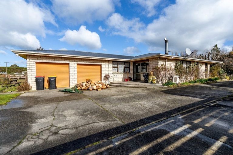 Photo of property in 32 Newcastle Street, Riversdale, 9776