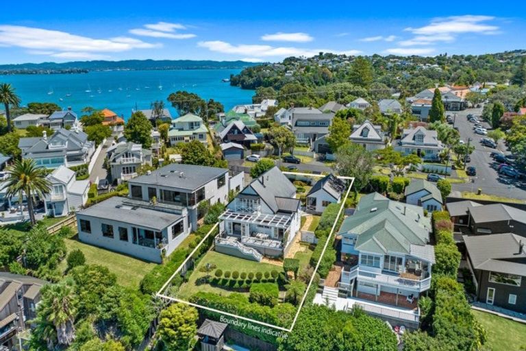 Photo of property in 3 Richmond Avenue, Northcote Point, Auckland, 0627