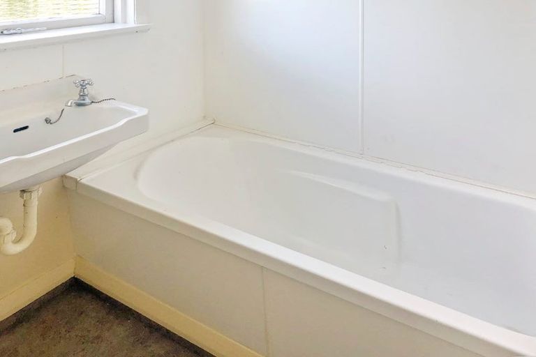 Photo of property in 9-13 Kotare Street, Aramoho, Whanganui, 4500