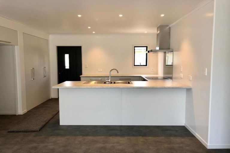 Photo of property in 10b Cove Road, Waipu, 0510