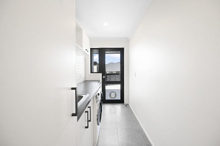 Photo of property in 45 Sylvester Crescent, Flagstaff, Hamilton, 3210