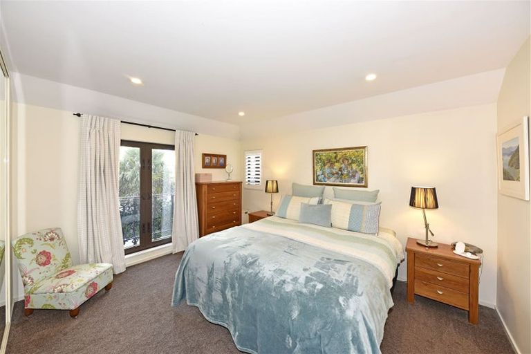 Photo of property in 24 Taylors Avenue, Bryndwr, Christchurch, 8052