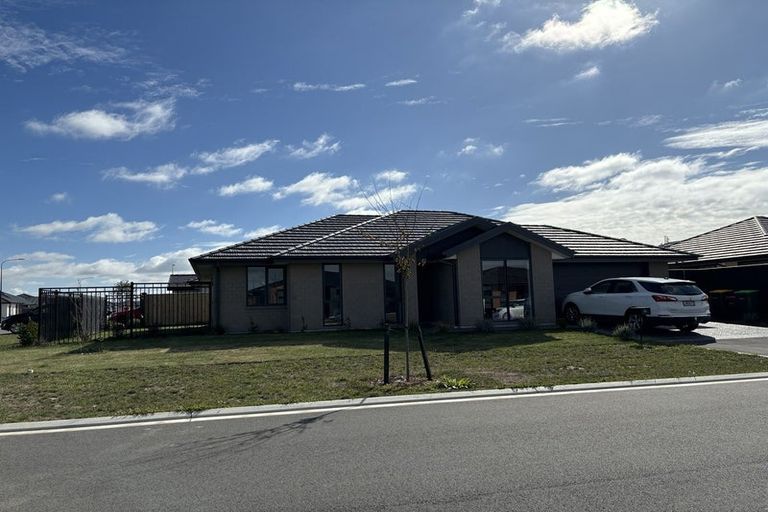 Photo of property in 66 Nethercote Way, Rolleston, 7614